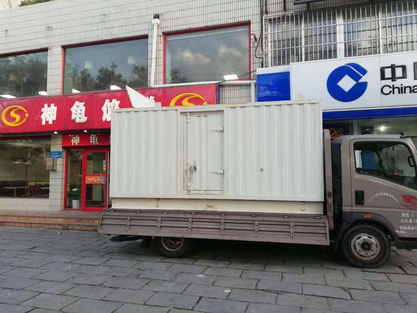 汤原出租发电机-柴油发电机组错误的启动方式
